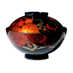 YAMADA HEIANDO Lacquerware: Hand-Crafted Imperial Luxury for Japanese Emperor