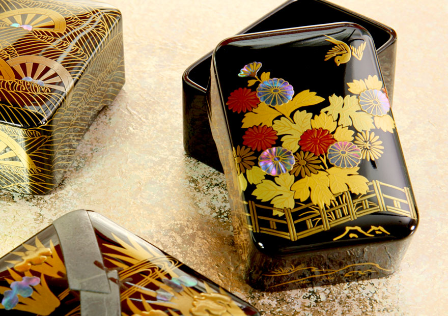 YAMADA HEIANDO Lacquerware: Hand-Crafted Imperial Luxury for Japanese Emperor