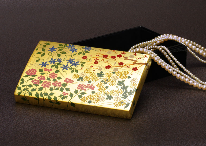 YAMADA HEIANDO Lacquerware: Hand-Crafted Imperial Luxury for Japanese Emperor