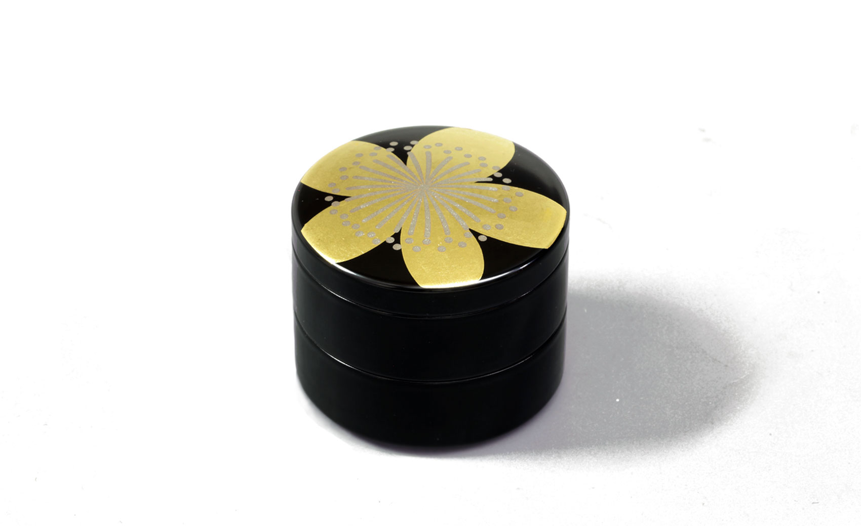 Accessory Case | 04. Ume / black | YAMADA HEIANDO - Japanese Emperor's choice of lacquerware