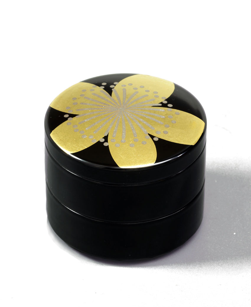 Accessory Case | 04. Ume / black | YAMADA HEIANDO - Japanese Emperor's choice of lacquerware