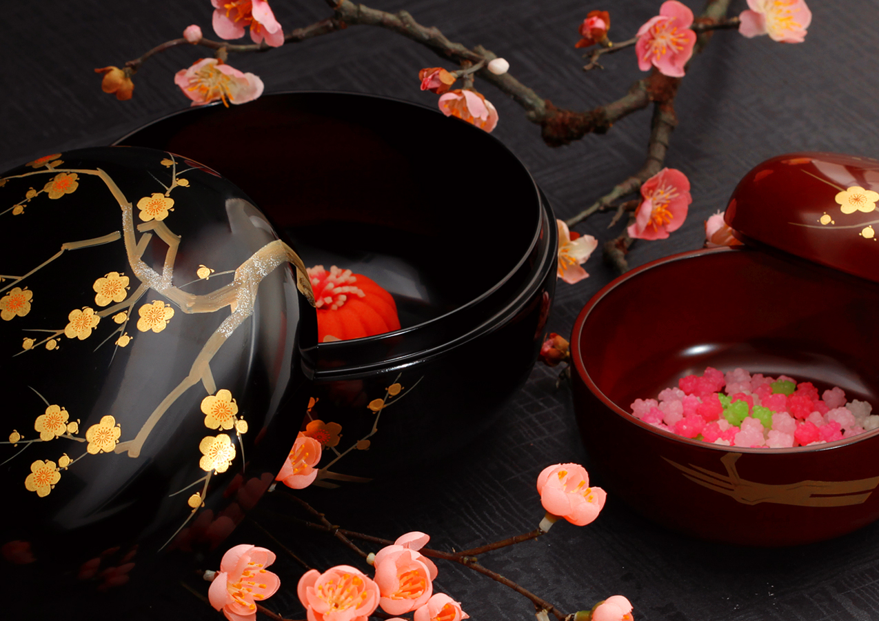 UME Dome Box | YAMADA HEIANDO Lacquerware: Hand-Crafted Imperial Luxury for Japanese Emperor