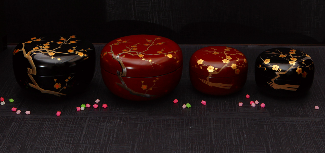 Ume Dome Box | YAMADA HEIANDO Lacquerware: Hand-Crafted Imperial Luxury for Japanese Emperor