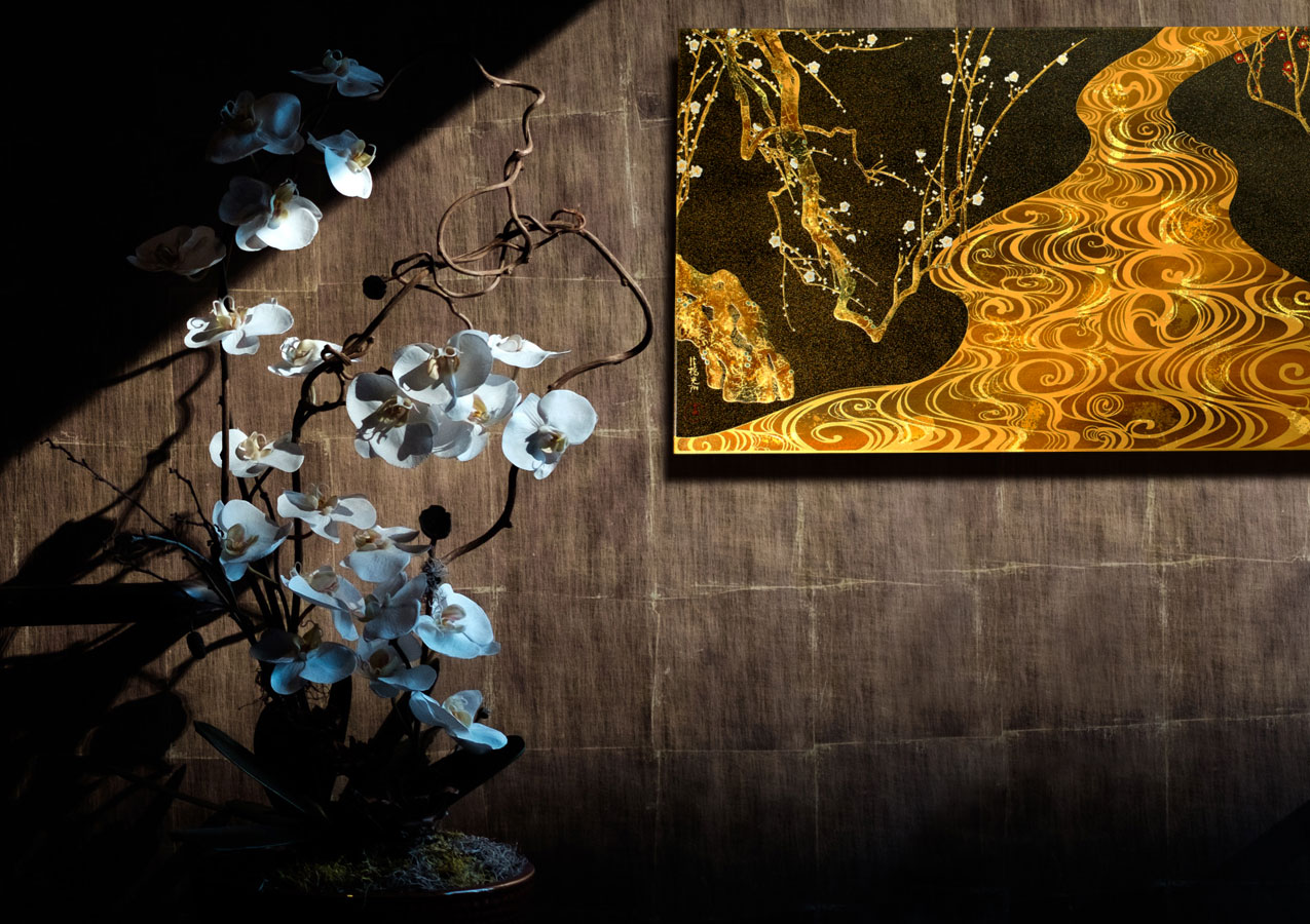 UME Wall Art | YAMADA HEIANDO Lacquerware: Hand-Crafted Imperial Luxury for Japanese Emperor